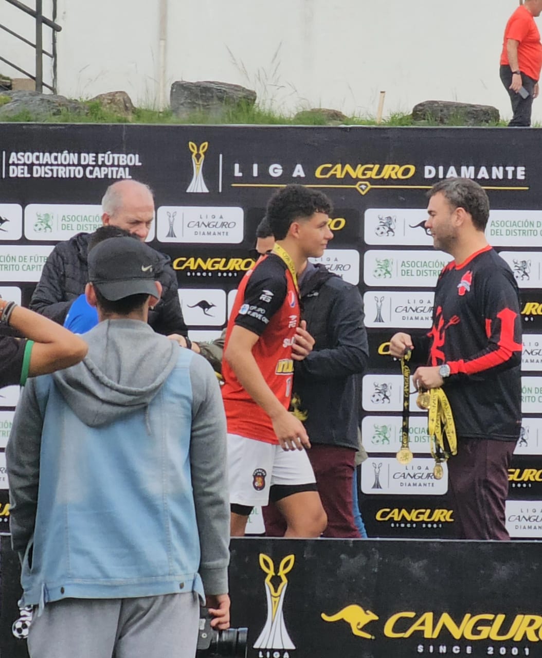 Ricardo Ortiz en el campo